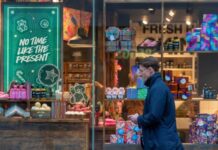 英国零售商呼吁政府遏制针对零售业的犯罪