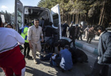 伊朗说95人在克尔曼市爆炸中死亡