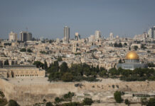 记者手记 | 在耶路撒冷老城,这家银器店还没关门