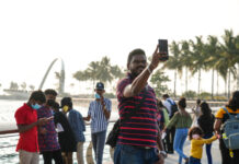 全球社交媒体活跃用户数量破50亿