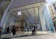 欧盟对苹果公司开出逾18亿欧元罚单