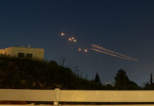 多国发伊朗旅行警告 美国敦促伊朗“别动手”