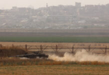 软硬兼施?以方要“边打边谈”