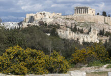 热浪来袭 雅典卫城临时关闭