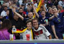 德国多地球迷区“人满为患” 安保压力激增