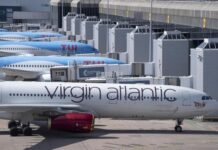 英国曼彻斯特机场停电 大量航班受影响