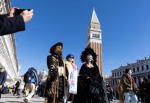 威尼斯或将继续对一日游客人收费