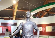 巴黎奥运会 | 百年前这位巴黎奥运会冠军 把一生献给了中国