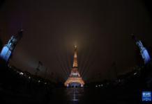 巴黎市长:埃菲尔铁塔将保留奥运五环标志