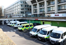 英国一医院拟试用无人机运送血液样本