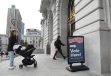 美国“摇摆州”选举设施严阵以待防骚乱