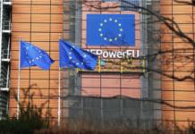 摩尔多瓦公投结果显示超过半数选民支持加入欧盟