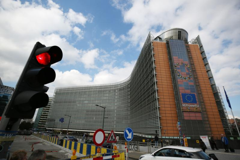 欧盟报告：欧盟经济下行风险增加