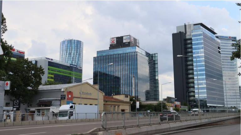 罗马尼亚举行总统选举