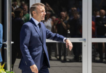 国际观察|新总理任命未决  法国政治呈现碎片化趋势