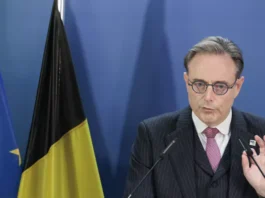 【热点】比利时首相力挽狂澜 “给欧盟上了一堂政治课”