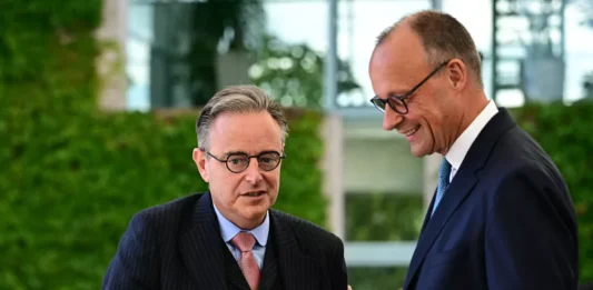 【保卫工业 如何不被中美超越】 欧盟大佬齐聚安特卫普共商应对大计