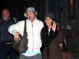 【娱乐】布拉德皮特闪现布鲁塞尔意大利餐厅 披萨没吃完打包带走